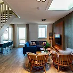 Apartahotel Parc Maasresidence 4*